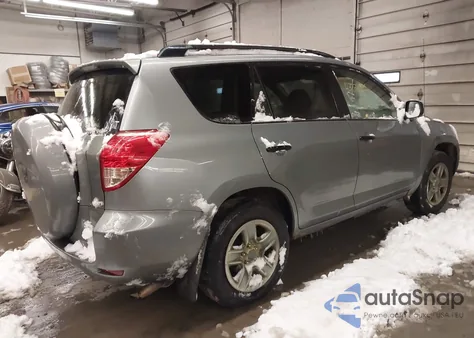 2007 Toyota Rav4 z USA, uszkodzony, nr VIN JTMBD33VX75072388